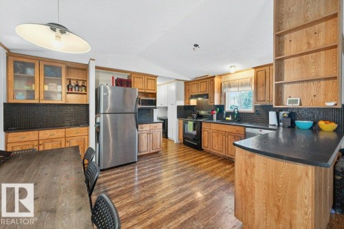 1226 West View Rise, Edmonton, AB - Indoor Photo Showing Kitchen With Stainless Steel Kitchen