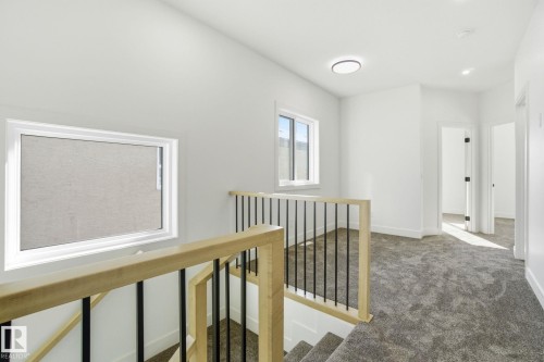 10723 70 Avenue, Edmonton, AB - Indoor Photo Showing Other Room