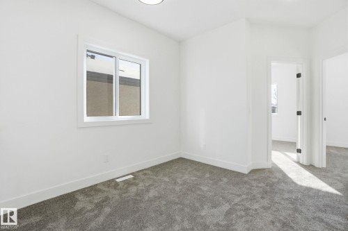 10723 70 Avenue, Edmonton, AB - Indoor Photo Showing Other Room