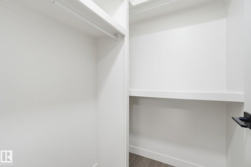 10723 70 Avenue, Edmonton, AB - Indoor With Storage