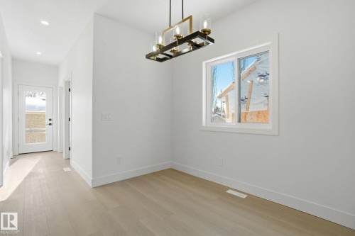10725 70 Avenue, Edmonton, AB - Indoor Photo Showing Other Room