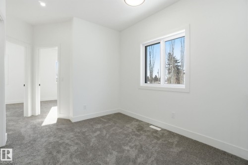10725 70 Avenue, Edmonton, AB - Indoor Photo Showing Other Room