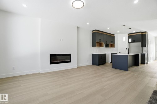 10725 70 Avenue, Edmonton, AB - Indoor With Fireplace