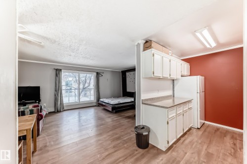 202 10731 84 Avenue, Edmonton, AB - Indoor Photo Showing Other Room