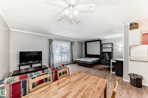 202 10731 84 Avenue, Edmonton, AB - Indoor Photo Showing Bedroom
