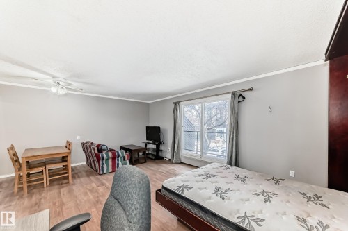 202 10731 84 Avenue, Edmonton, AB - Indoor Photo Showing Bedroom