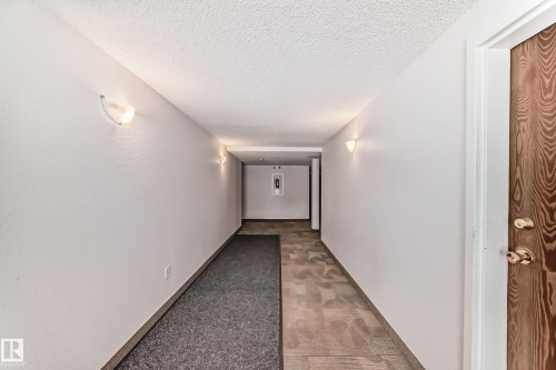 202 10731 84 Avenue, Edmonton, AB - Indoor Photo Showing Other Room