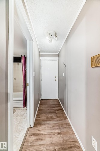 202 10731 84 Avenue, Edmonton, AB - Indoor Photo Showing Other Room