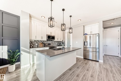 154 Aston Bend, Leduc, AB 