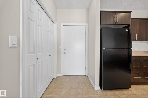 434 263 Macewan Road, Edmonton, AB - Indoor