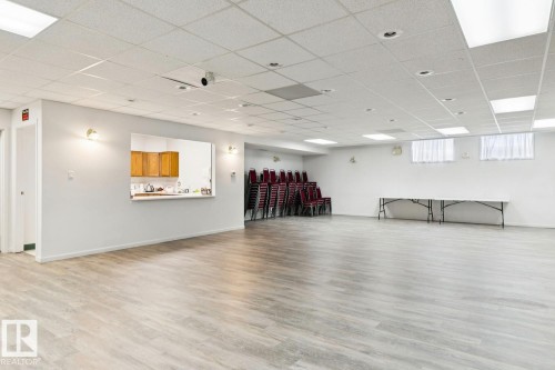 38 303 Twin Brooks Drive, Edmonton, AB - Indoor