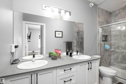 605 Boulder Wynd, Leduc, AB - Indoor Photo Showing Bathroom
