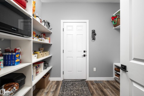 605 Boulder Wynd, Leduc, AB - Indoor