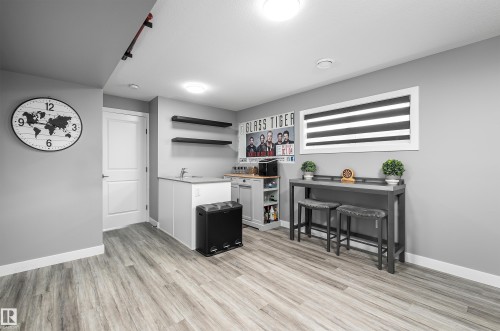 605 Boulder Wynd, Leduc, AB - Indoor