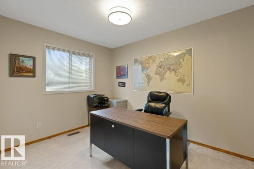 16 Oakmont Drive, St. Albert, AB - Indoor Photo Showing Office