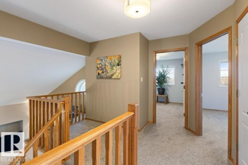 16 Oakmont Drive, St. Albert, AB - Indoor Photo Showing Other Room