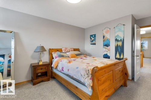 16 Oakmont Drive, St. Albert, AB - Indoor Photo Showing Bedroom