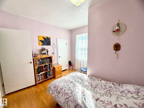 4811 51 Avenue, Lamont, AB - Indoor Photo Showing Bedroom