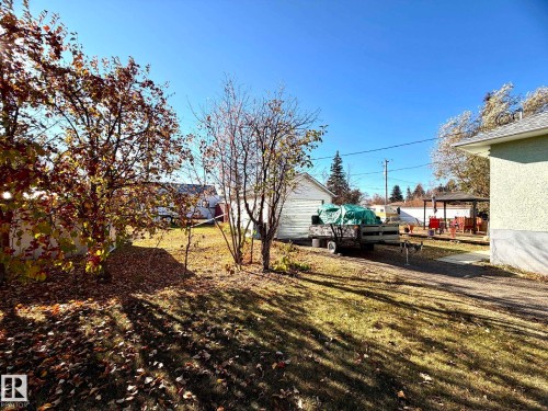 4811 51 Avenue, Lamont, AB - Outdoor