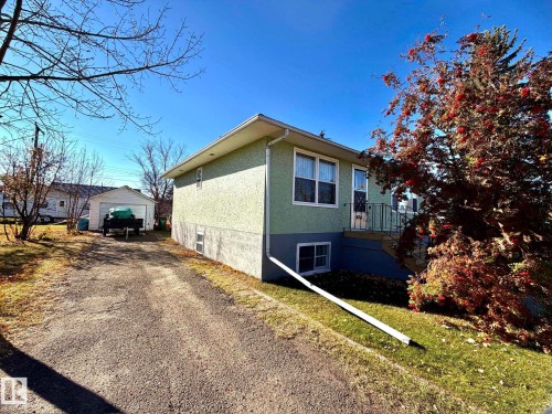 4811 51 Avenue, Lamont, AB - Outdoor