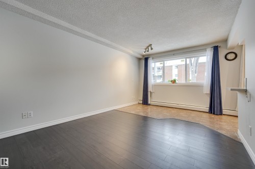 105 10621 79 Avenue, Edmonton, AB - Indoor Photo Showing Other Room