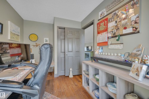 115 Parkside Drive, Wetaskiwin, AB - Indoor Photo Showing Office