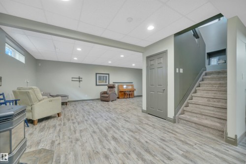 115 Parkside Drive, Wetaskiwin, AB - Indoor