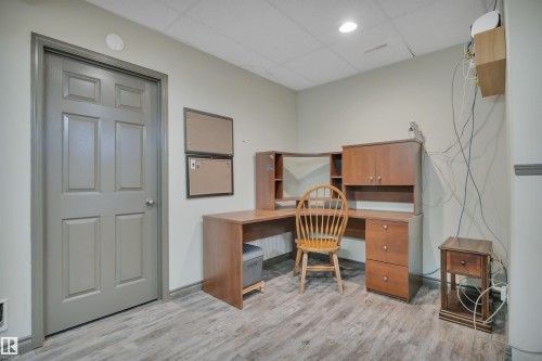 115 Parkside Drive, Wetaskiwin, AB - Indoor Photo Showing Office
