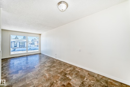 16912 101 Street, Edmonton, AB - Indoor Photo Showing Other Room