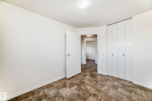 16912 101 Street, Edmonton, AB - Indoor Photo Showing Other Room