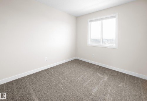 752 Berg Loop, Leduc, AB - Indoor Photo Showing Other Room