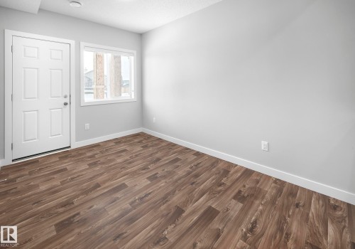 760 Berg Loop, Leduc, AB - Indoor Photo Showing Other Room