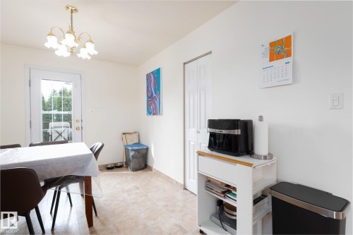 6103 53 Avenue, Cold Lake, AB - Indoor Photo Showing Dining Room