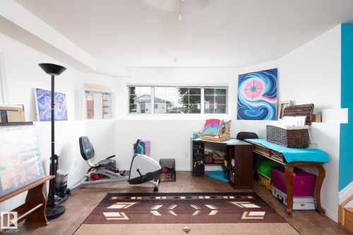 6103 53 Avenue, Cold Lake, AB - Indoor