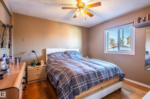 10532 157 Street, Edmonton, AB - Indoor Photo Showing Bedroom