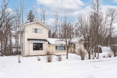 View of front facade - 516 5 Street, Rural Lac Ste. Anne County, AB - Outdoor