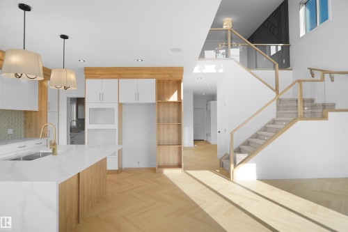 11 Trill Point(E), Spruce Grove, AB - Indoor Photo Showing Kitchen