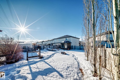 2927 30 Street, Edmonton, AB - Outdoor