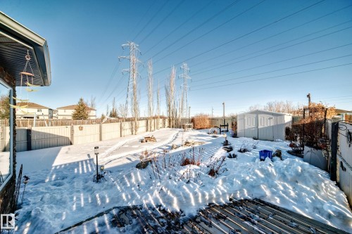 2927 30 Street, Edmonton, AB - Outdoor