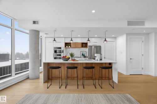 504 14105 West Block Drive, Edmonton, AB - Indoor Photo Showing Kitchen With Upgraded Kitchen