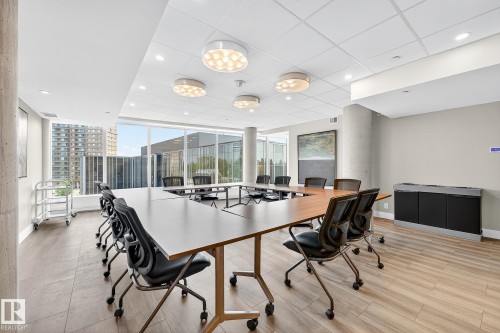 504 14105 West Block Drive, Edmonton, AB - Indoor