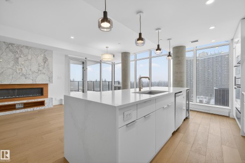 504 14105 West Block Drive, Edmonton, AB - Indoor Photo Showing Kitchen With Upgraded Kitchen