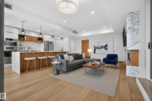 504 14105 West Block Drive, Edmonton, AB - Indoor Photo Showing Living Room