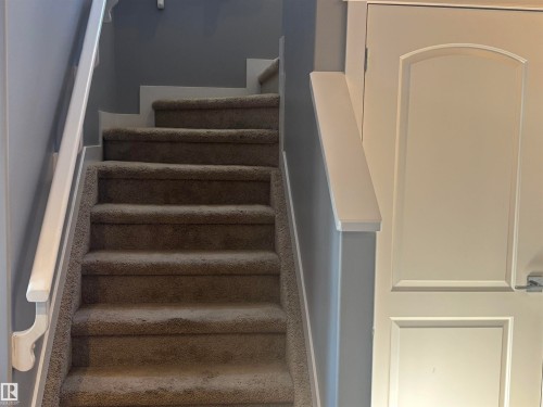 6694 Cardinal Road, Edmonton, AB - Indoor Photo Showing Other Room