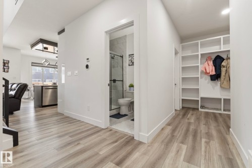 5368 Kimball Place, Edmonton, AB - Indoor