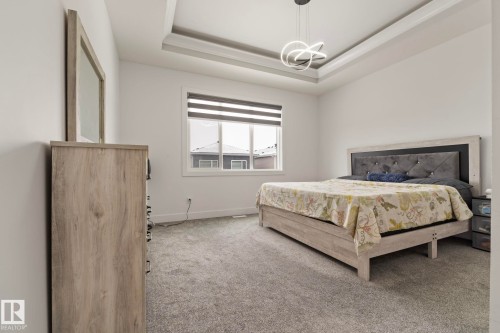 5368 Kimball Place, Edmonton, AB - Indoor Photo Showing Bedroom