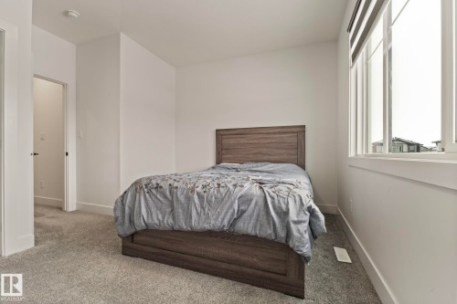 5368 Kimball Place, Edmonton, AB - Indoor Photo Showing Bedroom