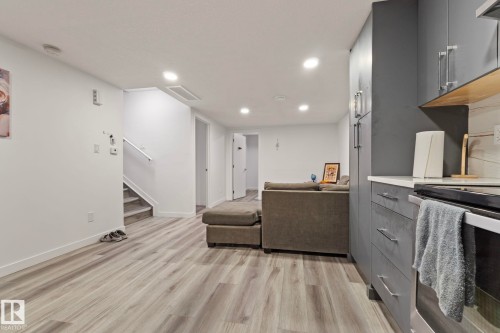 5368 Kimball Place, Edmonton, AB - Indoor