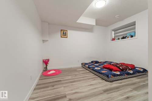 5368 Kimball Place, Edmonton, AB - Indoor