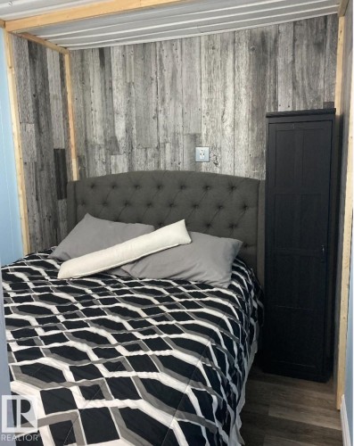 303 3 Street, Rural Lac Ste. Anne County, AB - Indoor Photo Showing Other Room